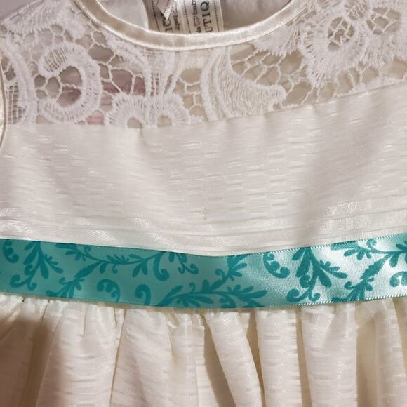 My Princess Wear 2T Formal Flower Girl White Lace Taffeta Fit and Flare Dress - Picture 3 of 5